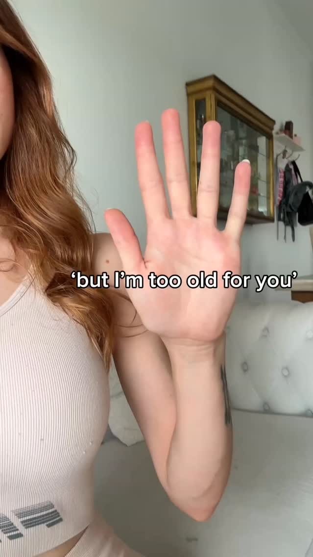 Waiting for you my Prince 💗