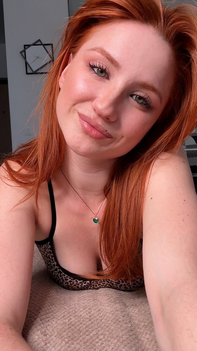 Radiant Redhead: Beauty and Lifestyle Insights