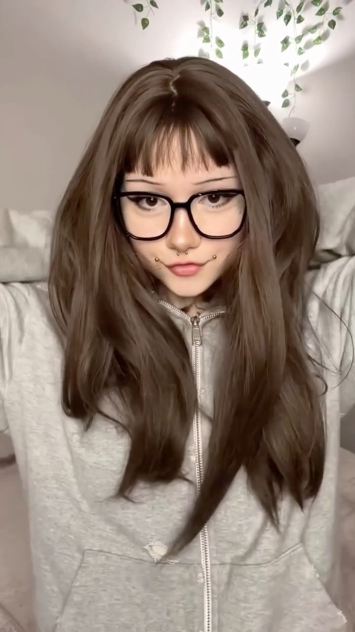 #劇資訊 一刷預定！《長空之王》9月3日重映
✈️還記得第一次看這部電影的時候，很多驚心
動魄的場面都讓人「倒吸一口涼氣」，沒想到
馬上又能在影院二刷了❗️影片聚焦於鮮少出現
在聚光燈前的空軍試飛員群體，揭開了新型戰
機正式列裝前的誕生歷程