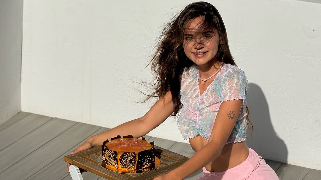 Homemade Cake Showcase with a Personal Touch